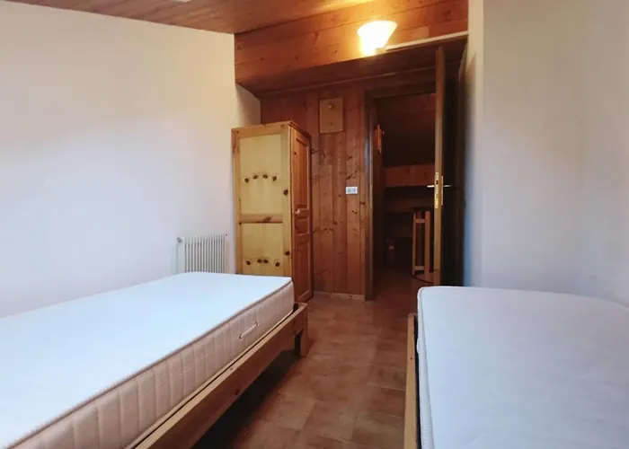 Апартаменти Des Alpes-19 By Interhome