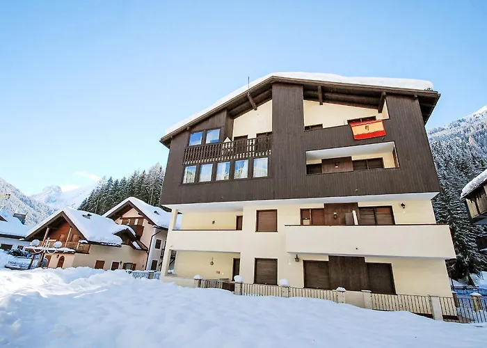 Апартаменти Des Alpes-19 By Interhome