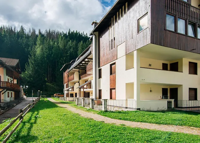 Апартаменти Des Alpes-19 By Interhome