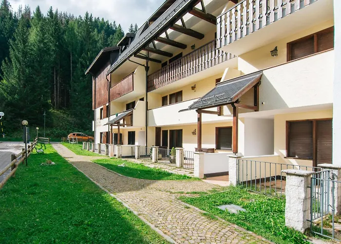 Апартаменти Des Alpes-19 By Interhome *